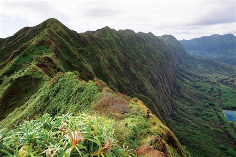 5 Challenging Day Hikes on Oahu – The Submerged Life