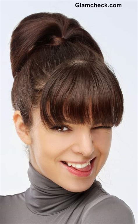 Hairstyle How To : Ponytail with Bangs for Short Hair