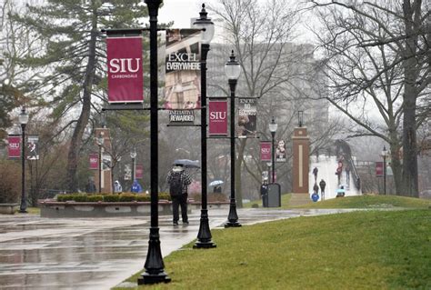 SIU student: Racist language reigned at residence hall Trump forums ...