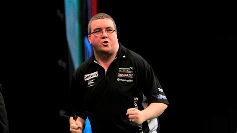 Premier League Darts: Stephen Bunting aiming to avenge Peter Wright ...