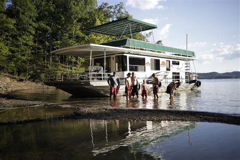 Our House Boat Trip On Dale Hollow Lake (Tennessee) - jbtols.com