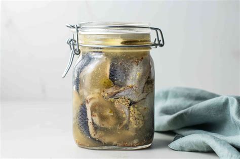 Polish Herring Rollmops Appetizer (Roilmopsy) Recipe