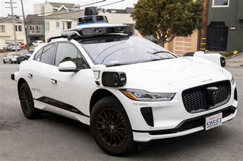 Waymo subleases S.F. office from onetime robot-car rival Uber