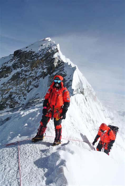 Mount Everest Summit 2024 - Lizzy Margarete