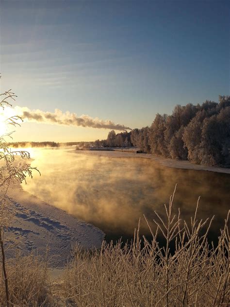 Finnish winter [3264x2448] [OC] : EarthPorn