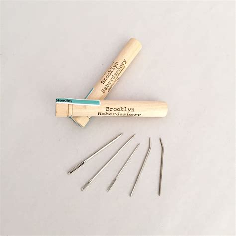 Darning Needles for Knitters - Set of 5 | Knitted bee, Visible mending ...