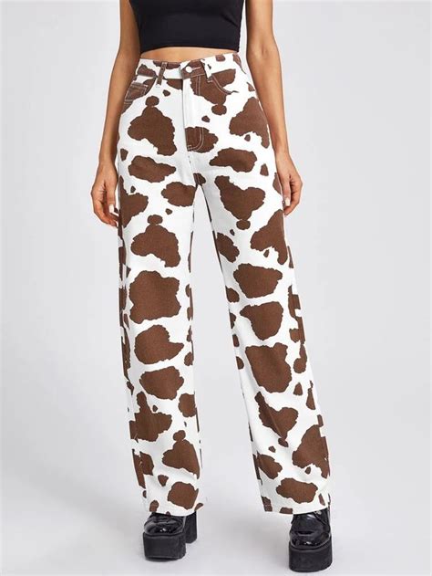 Jean droit avec imprimé vache in 2021 | Print jeans outfit, Cow print ...