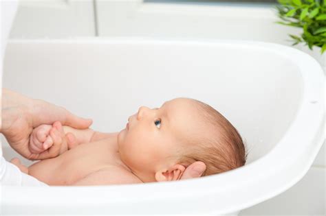 Baby's First Bath Tips - Hush Little Baby Newborn Care - Baby Nurse