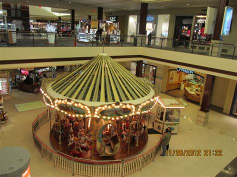 Trip to the Mall: Orland Square- (Orland Park, IL)