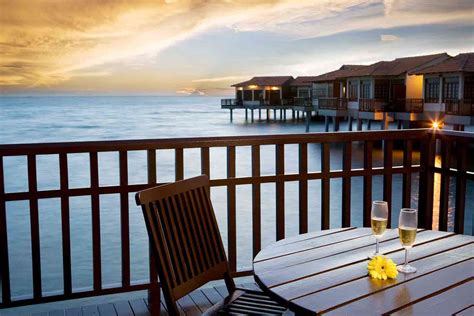 #Travel: 12 Beautiful Water Chalets In Malaysia For The Thirsty ...