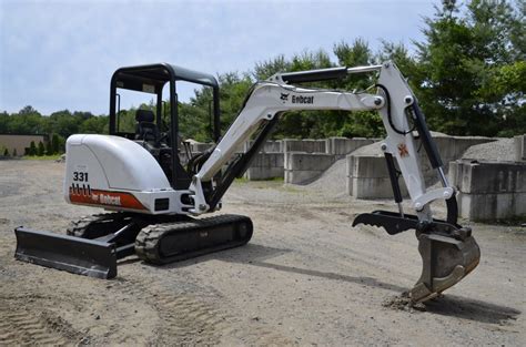 Bobcat 331_Rental-Thumbnail - Arnold's Equipment Rentals