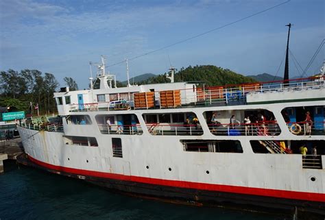 Transfer from Surat Thani airport to Samui. Ferry to Samui - Online ...