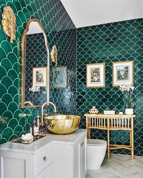 Green Bathroom Designs for a Retro Look or Modern Luxury | Stanza da ...