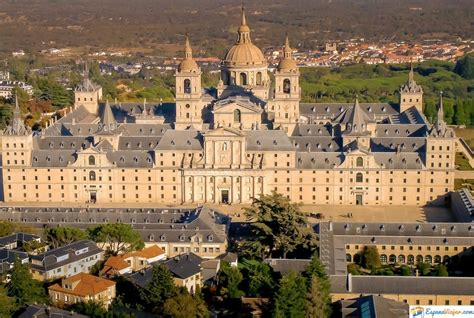 🥇Monasterio del Escorial en Madrid 【2020】