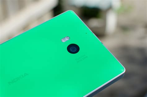 Nokia Lumia 930 Review Photo Gallery - TechSpot