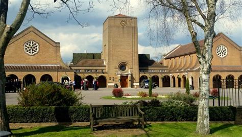 Crematoria in South West London - Poetic Endings - Award-Winning Modern ...