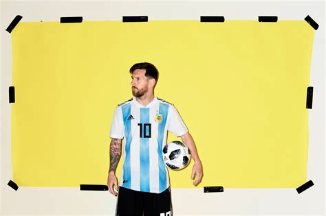 Lionel Messi Argentina Portrait 2018 Wallpaper,HD Sports Wallpapers,4k ...