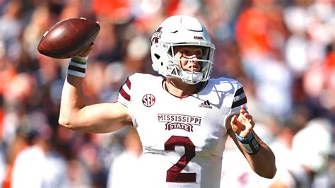 Mississippi State QB Will Rogers seeks to serve his 'Lord & Savior'