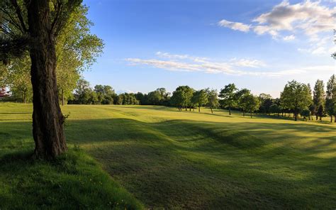 Hole 2 - Filton Golf Club in Bristol Filton Golf Club