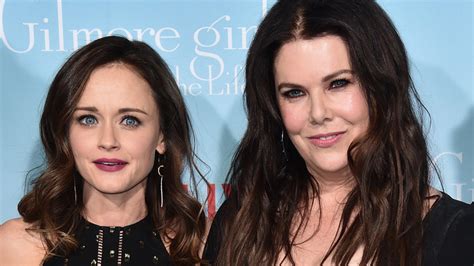 Inside Lauren Graham's Friendship With Gilmore Girls Daughter, Alexis ...