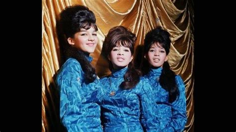 The Ronettes - Do I Love You. Stereo. - YouTube