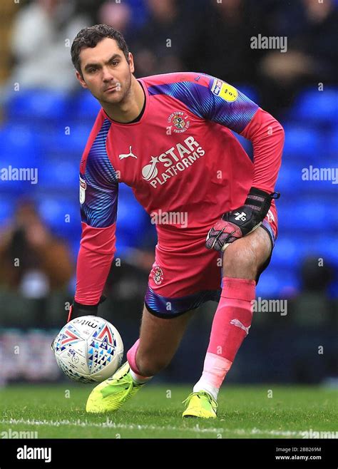 Luton Town goalkeeper James Shea Stock Photo - Alamy