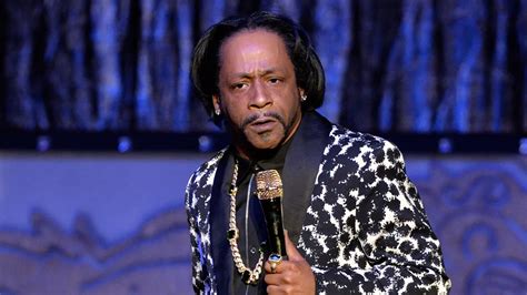 Comedian Katt Williams pauses show after fan passes out, talks ...