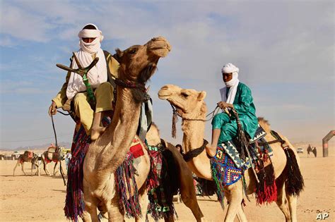 Tuareg (Desert Nomads) // Find Out About The Tuaregs, Their History ...