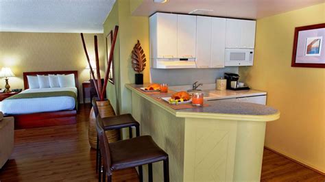 Ramada Plaza by Wyndham Waikiki en $319 ($̶3̶,̶9̶9̶3̶). Honolulu ...