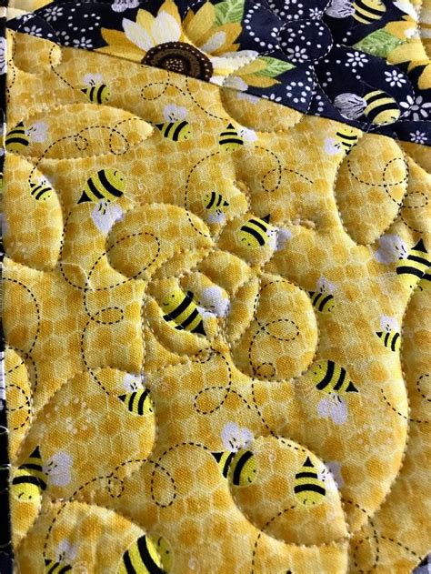 Pin by Diane M. on Bee Quilt Ideas | Quilts, Machine quilting, Quilt ...