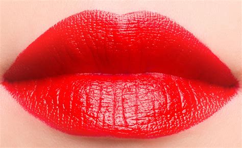 Big Red Lips Lipstick – Telegraph