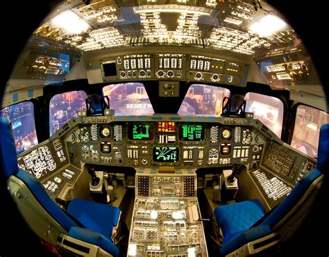 Space Shuttle Cockpit | At the NASA Space Center in Galvesto… | Flickr