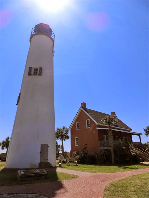 St George Island, FL: St George Island Lighthouse - Explore This City