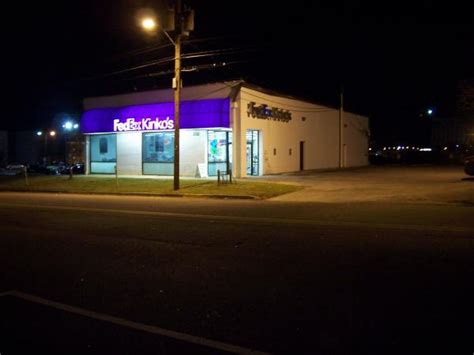 FedEx Kinko's Office & Print Center - Columbia, South Carolina