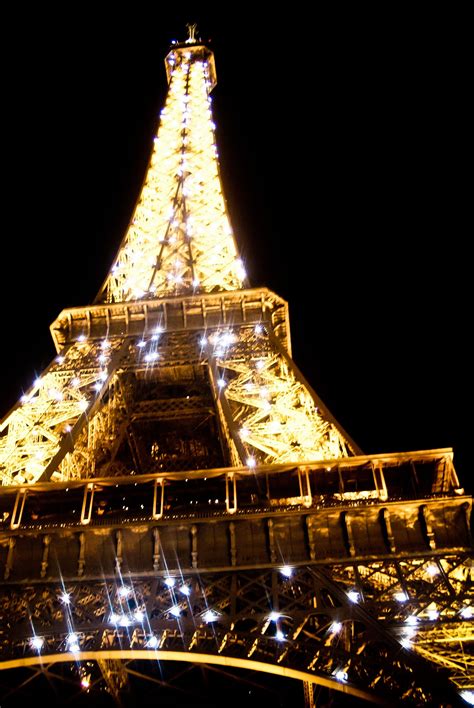 The Eiffel Tower Light Show: A Complete Guide