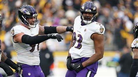 Calais Campbell Blocks 40-Yard Field Goal Attempt | Ravens-Steelers ...