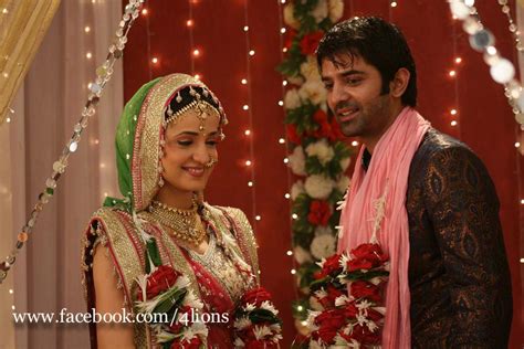 Arnav Khushi: ARNAV AND KHUSHI'S MOMENTS