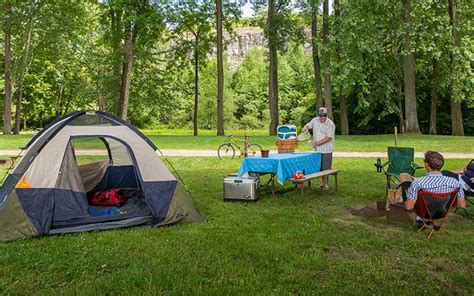 Tent Camping, Tent Sites & Campgrounds | KOA Tent Camping Near Me