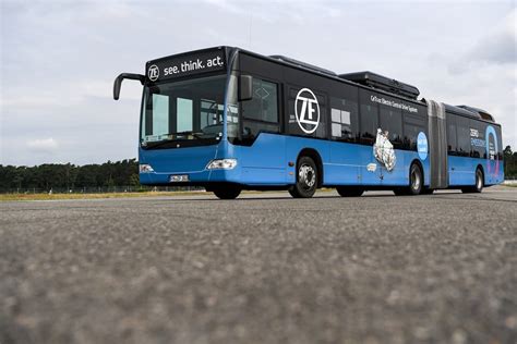 ARTICULATED BUS PROTOTYPE SHOWCASES E-MOBILITY INTEGRATION SUITE ...