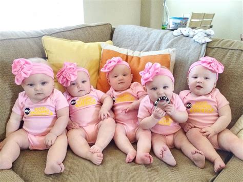 First All-Girl Quintuplets Appear on 'GMA' in Matching Onesies 10 ...