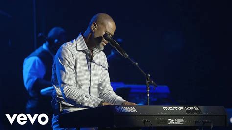 Brian McKnight - One Last Cry (Live) - YouTube