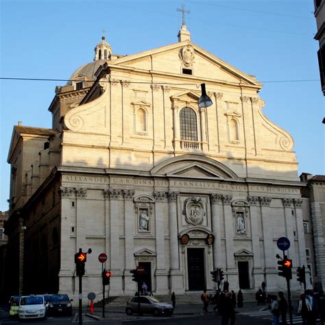 ITALIAN BAROQUE ARCHITECTURE; The facade of Church of the Gesù, Rome ...