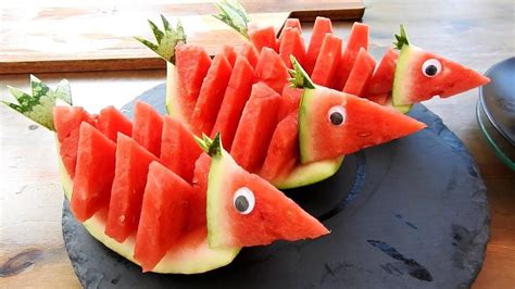 SIMPLE FRUIT CARVING WATERMELON IDEAS - YouTube | Fruit carving, Fruit ...