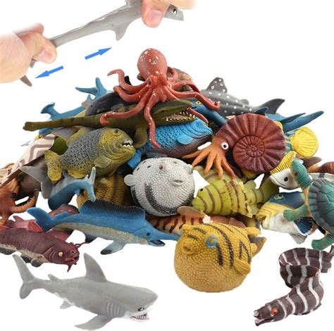 Amazon.com: 18 Pack Assorted Ocean Animal, Stretchy and Floating Rubber ...