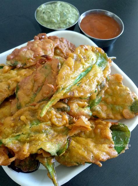 Palak Pakoda Recipe - My Daaawat