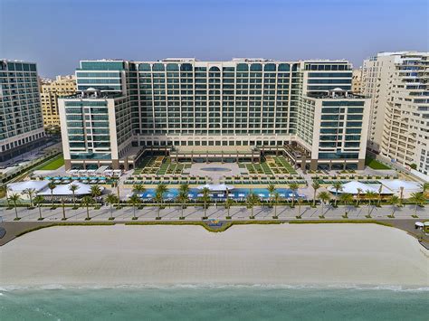 HILTON DUBAI PALM JUMEIRAH - Updated 2023 Prices & Hotel Reviews ...