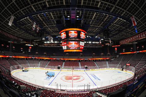 Calgary Flames, City Strike Deal on C$550 Million Event Center - Bloomberg