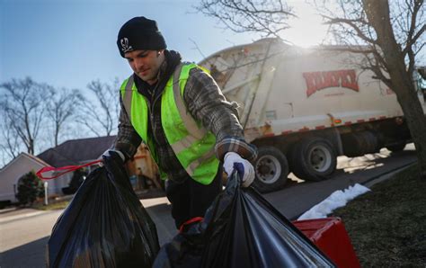 If Sanitation Workers Don’t Work, Nothing Works | The Nation