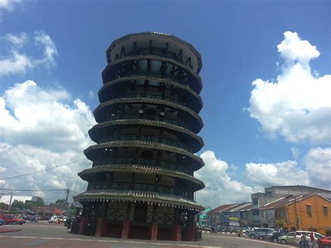 jalanjalan: Leaning Tower of Teluk Intan, Perak