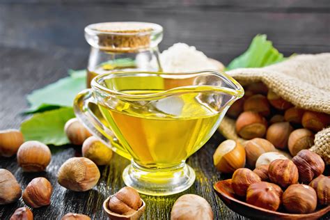 Organic and Refined Chilean Hazelnut Oil Supplier | Hazelnut Essential ...